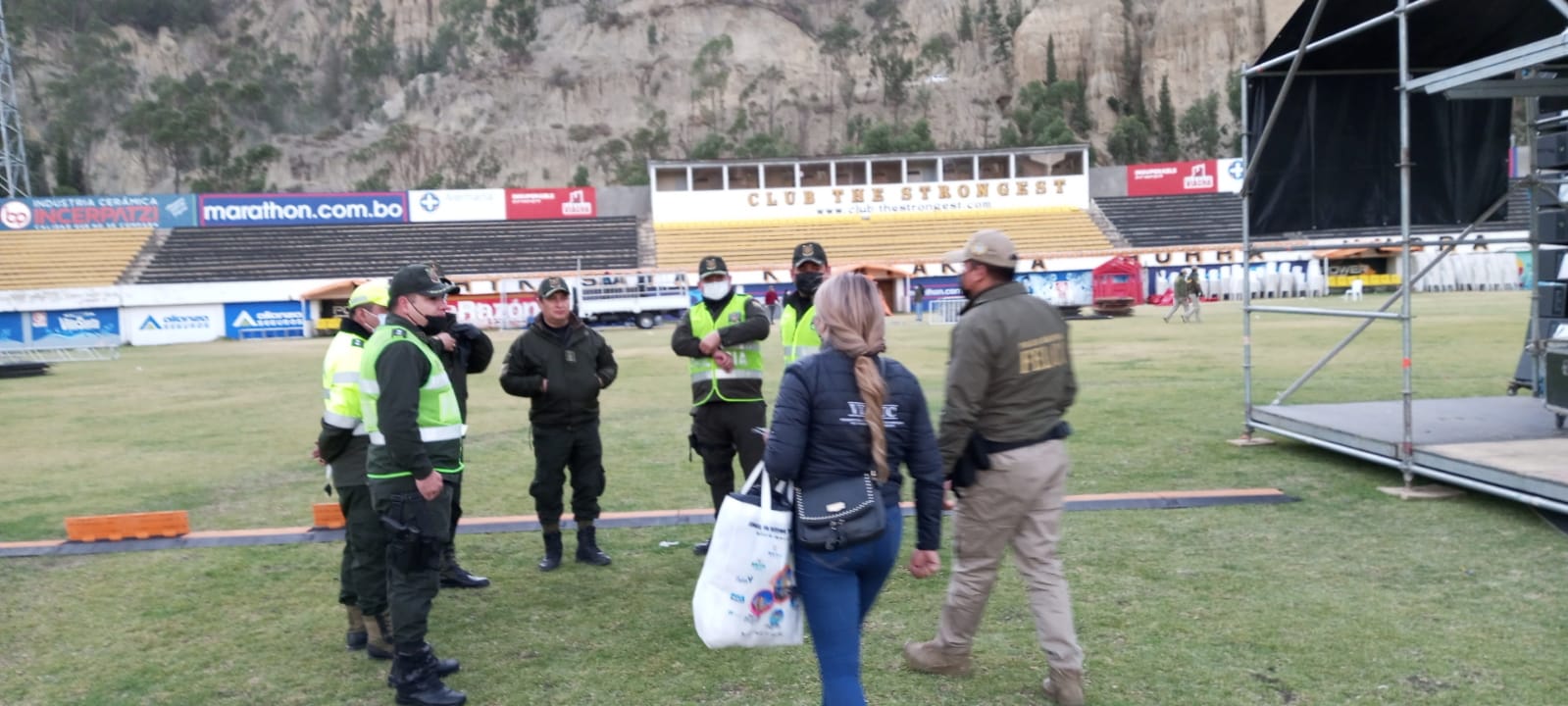 Defensa del Consumidor exigirá la devolución del dinero de entradas del concierto de Nodal en La Paz