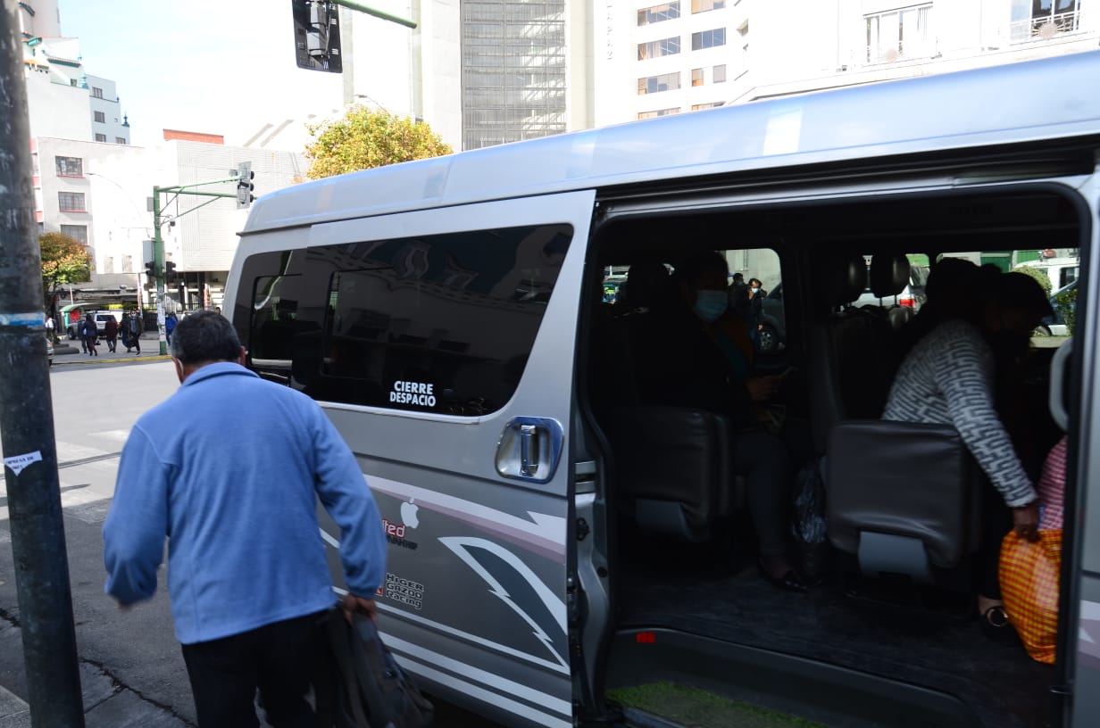 Controles inician en febrero: Gobierno no ampliará plazo para tramitar la autorización de vidrios oscurecidos