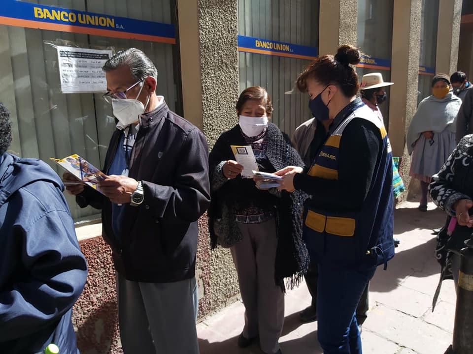 Al menos 44.000 jubilados impedidos de cobrar sus rentas por los conflictos en Santa Cruz