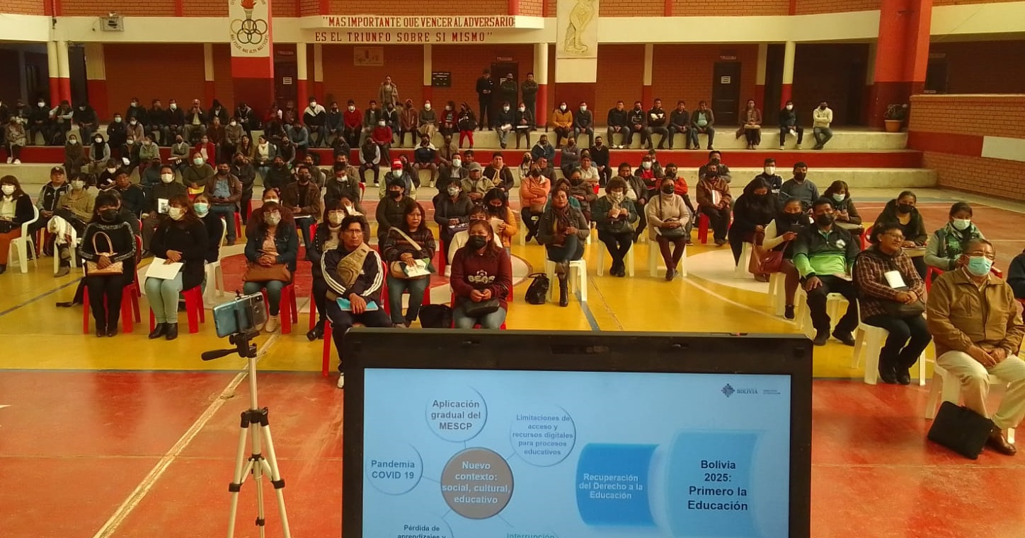 Educación insta al magisterio a dialogar y garantizar el derecho a la educación de los estudiantes