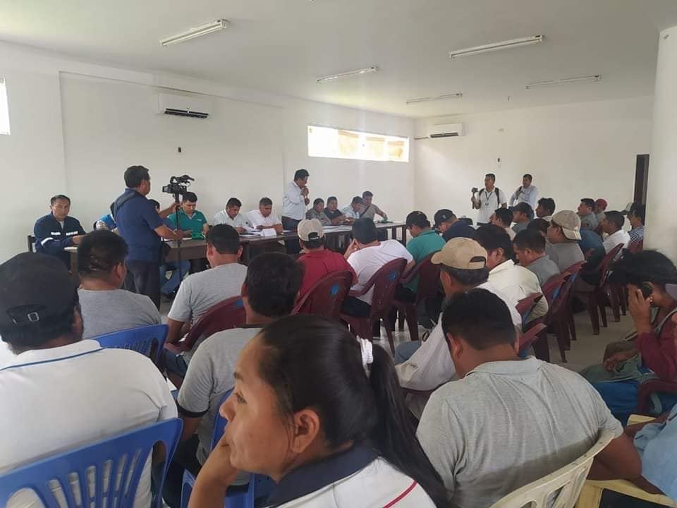 Gobierno atiende demandas de pequeños productores de seis municipios cruceños afectados por las inundaciones