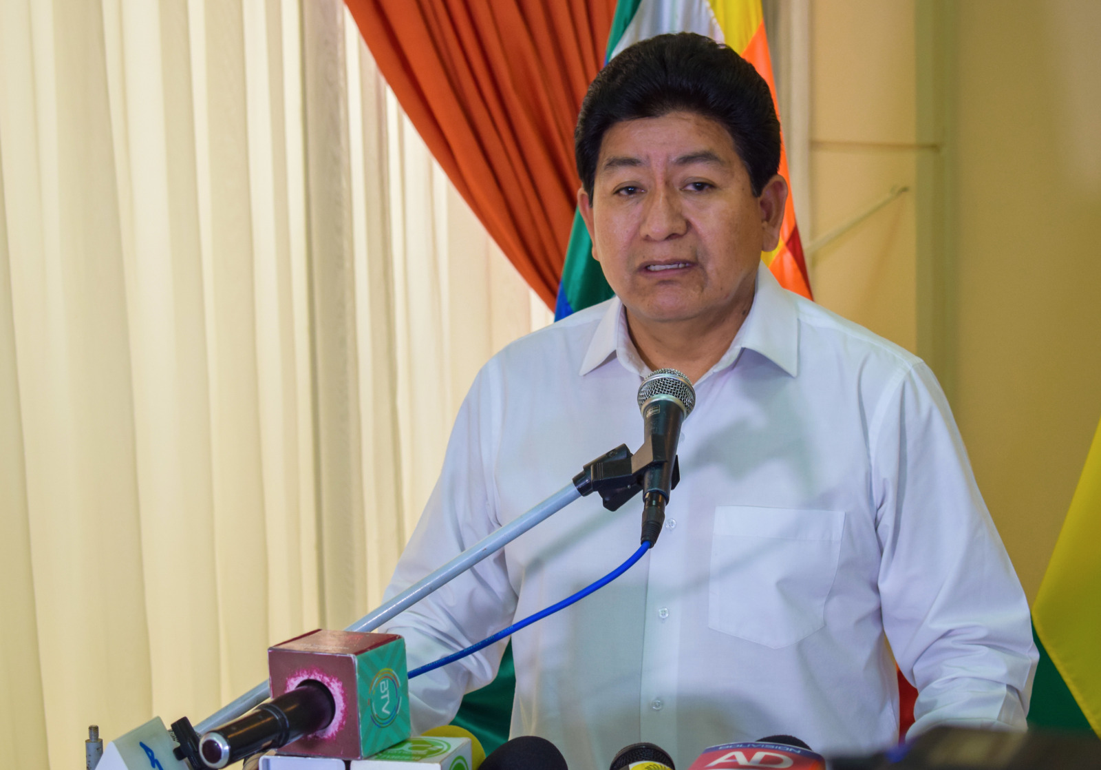 Obras Públicas garantiza transitabilidad en carreteras de Cochabamba, región en alerta Roja ante las lluvias 