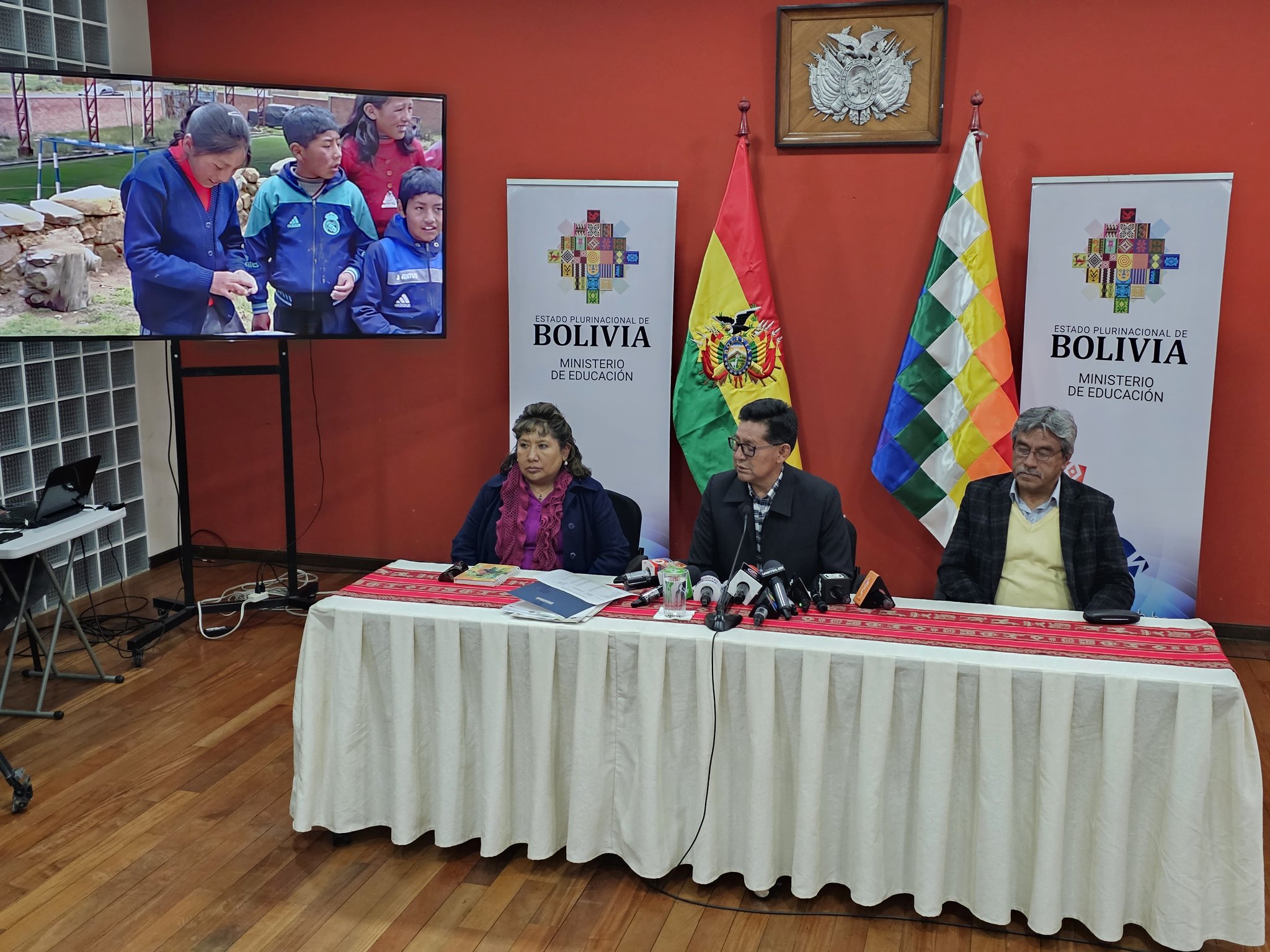 Educación reporta que en 8% de unidades educativas se acató paro del magisterio, en el 92% hubo normalidad