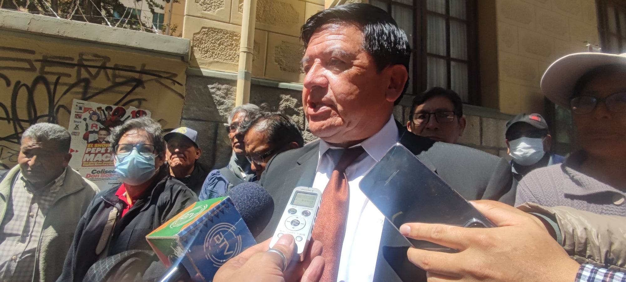 Jubilados expresan su apoyo a la Gestora y cuestionan llamado a protestas de Ticona, lo desconocen 