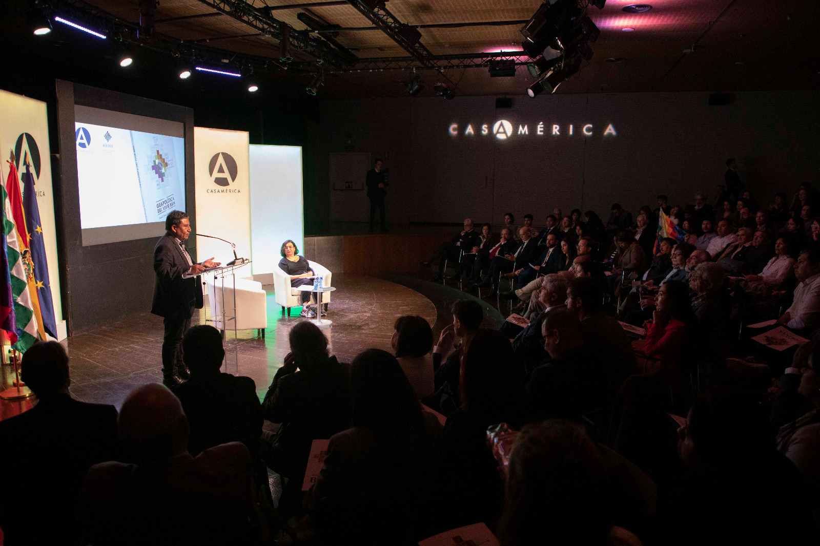 Choquehuanca plantea en España la Geapolítica del Vivir Bien como alternativa a la geopolítica occidental