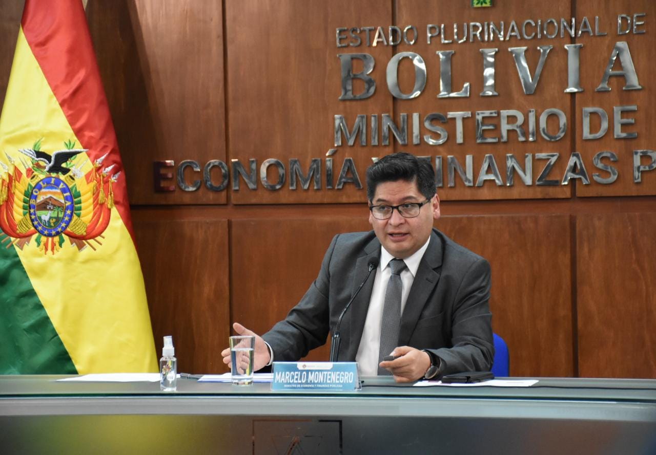 Economía: Fitch Ratings no toma en cuenta fortalezas de la economía boliviana en un contexto adverso