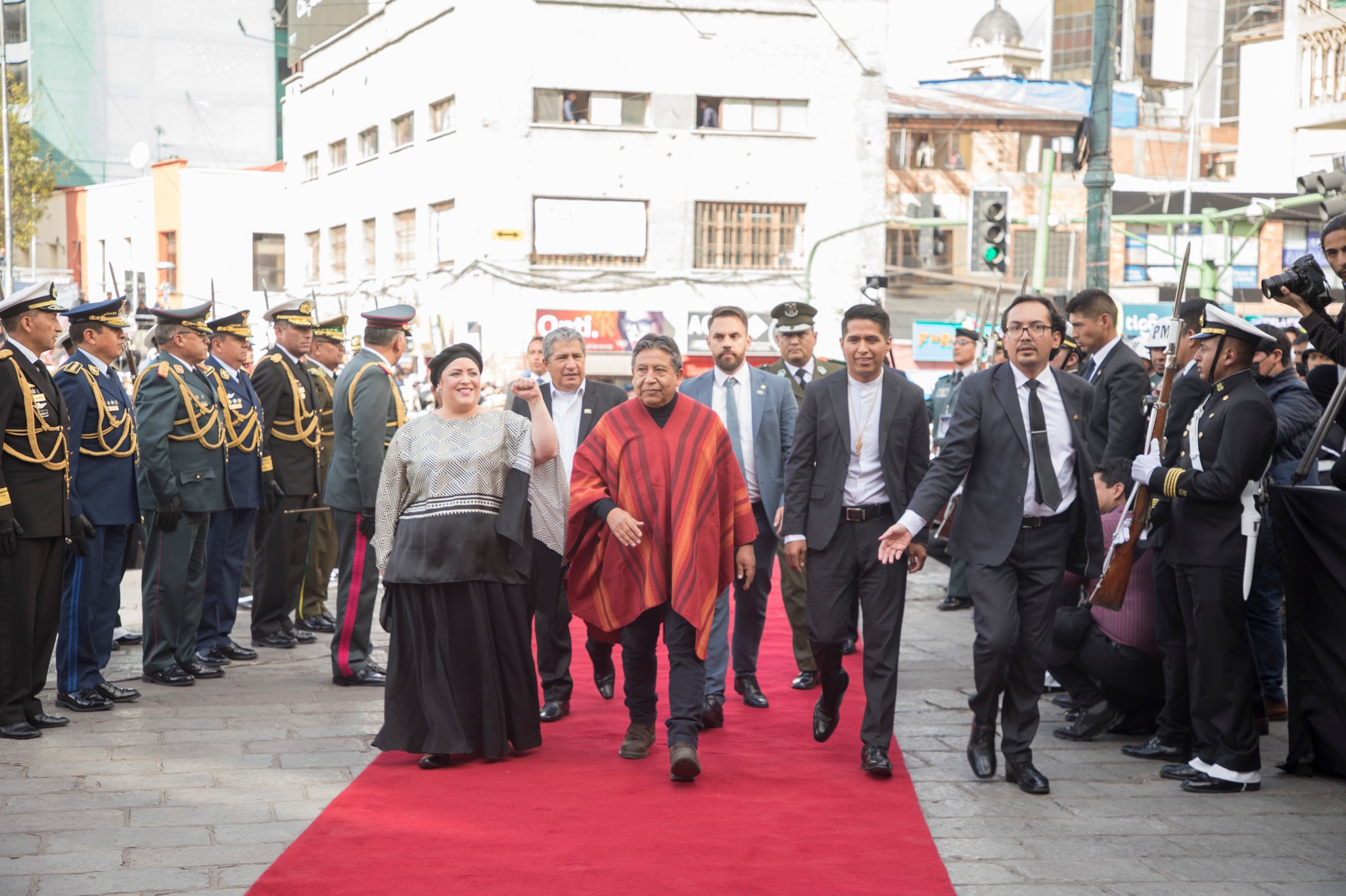 Ministra Prada aboga por la diplomacia de los pueblos parar cerrar la “herida abierta” y resolver la causa marítima