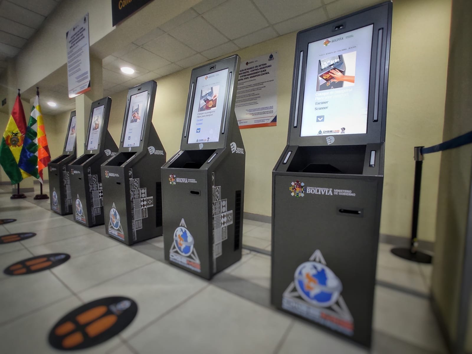 Presidente destaca sistema automatizado en el aeropuerto de El Alto que atendió a más de 7.000 personas