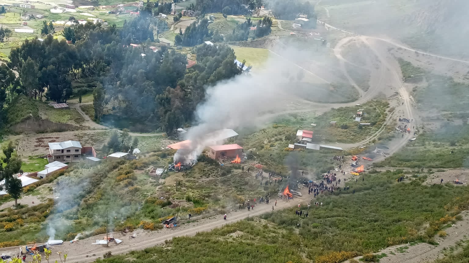 Fiscalía libera a las 26 personas arrestadas por presunto avasallamiento en Achocalla