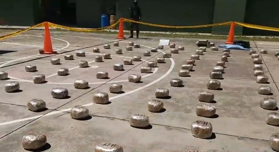 Fuerza antidroga aprehende a nueve personas y secuestra más de 322 kilos de droga en Tarija