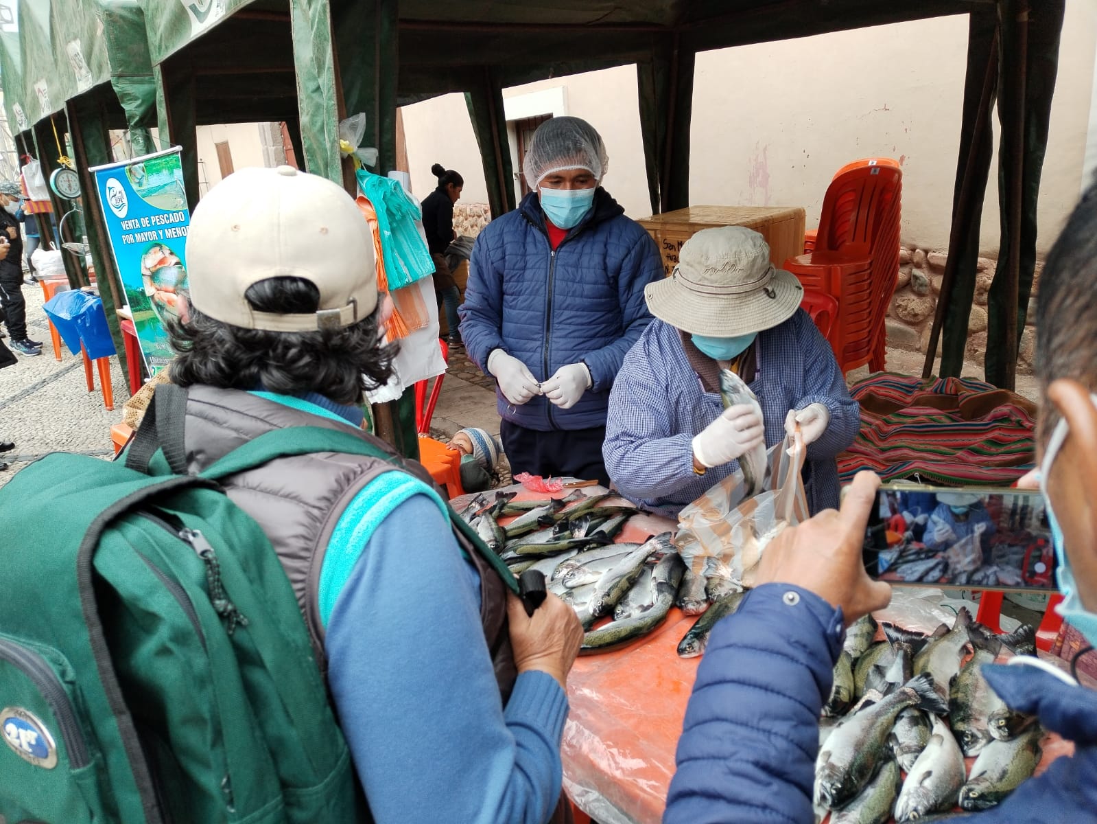 Ferias “Del campo a la Olla” ofertan pescado desde Bs 25 el kilo y variedad de productos a precio y peso justo