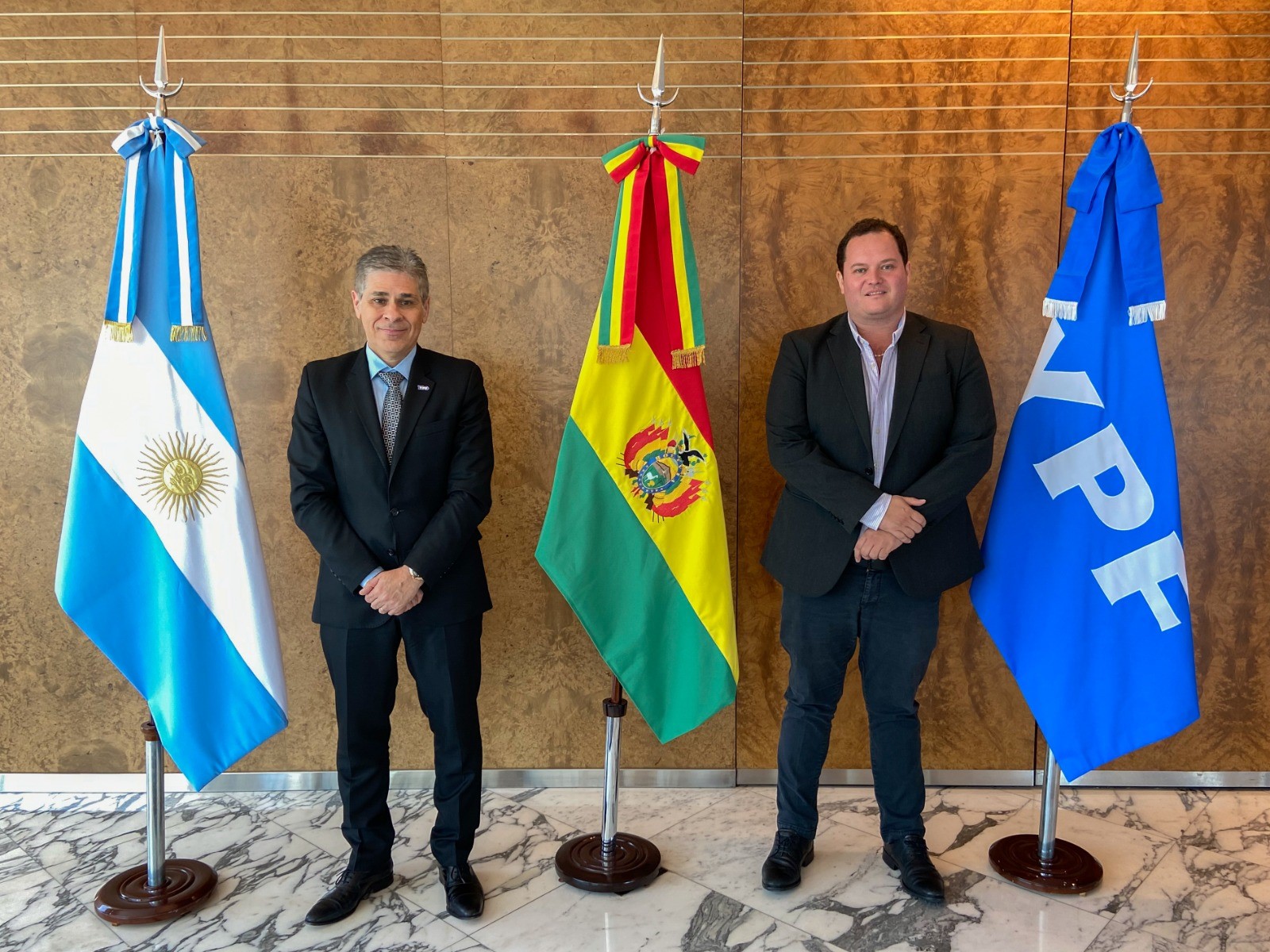 YPF de Argentina y YPFB se asocian para perforar el pozo Charagua X-1 en busca de más de 1 TCF de gas