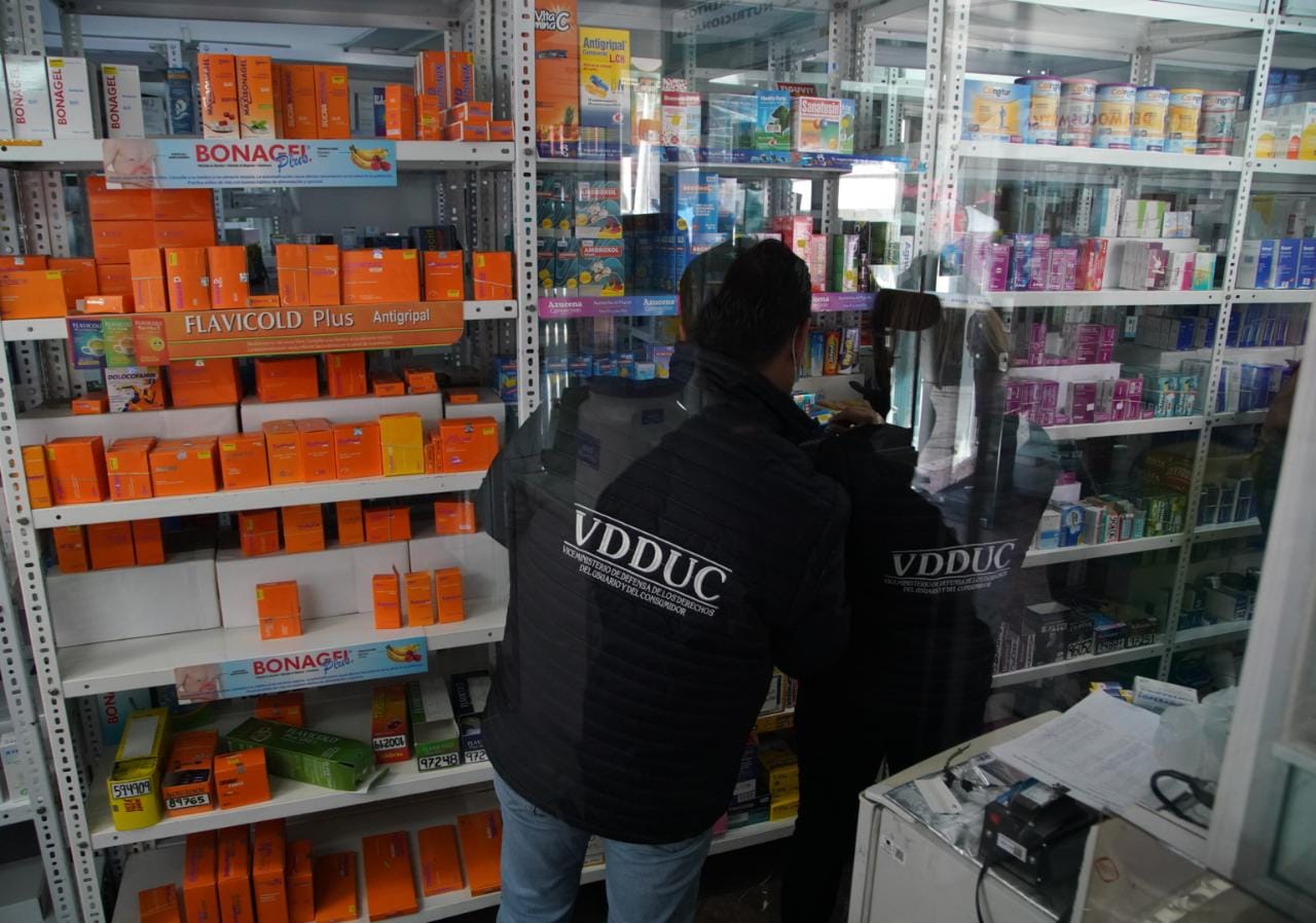 Defensa del Consumidor y Agemed controlan farmacias para evitar alza de precios