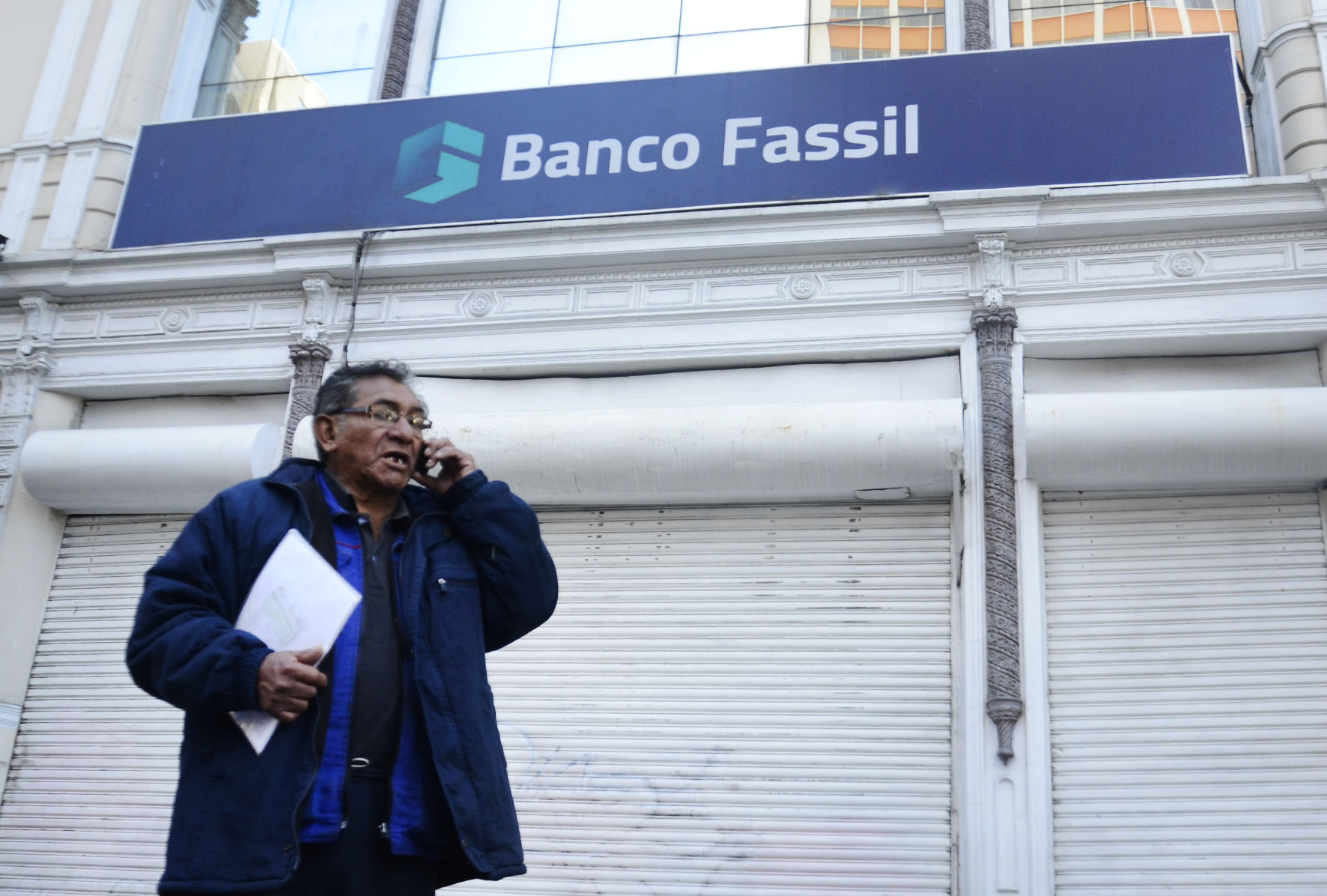Analista Ferreira: Lo ocurrido en Banco Fassil es la “estafa piramidal más grande de la historia”