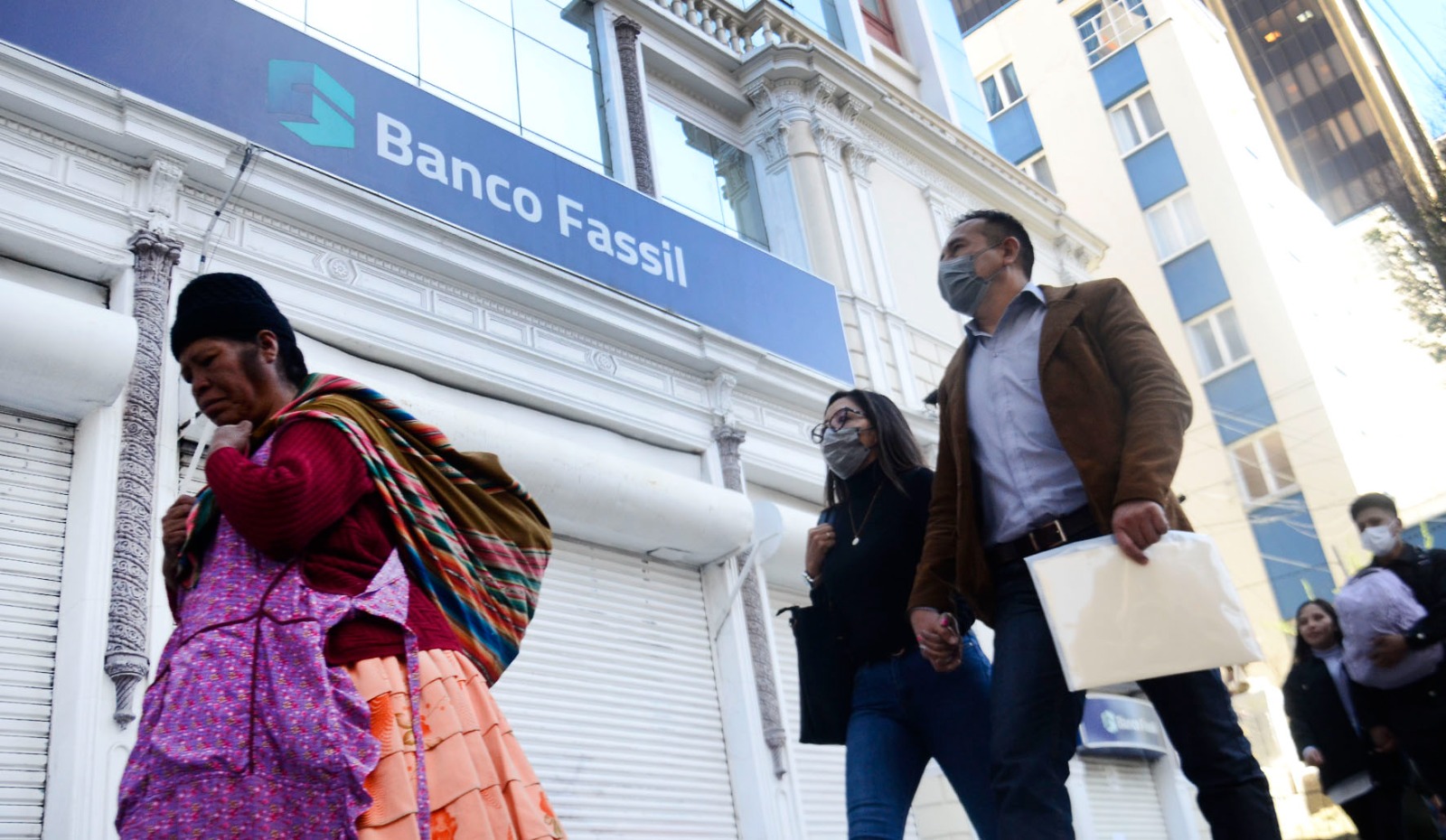 Analista: Ante casos como el de Banco Fassil, urge que el proyecto de Ley 280 sea aprobado en la ALP