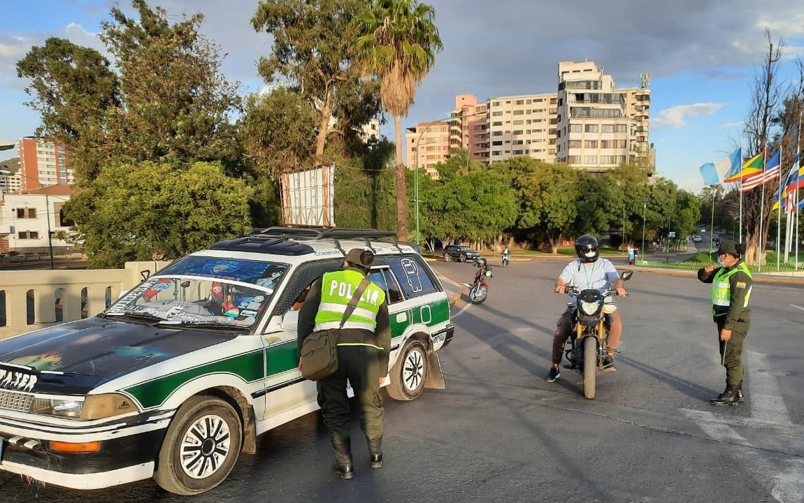 Policía reporta vías expeditas y garantiza la libre transitabilidad entre oriente y occidente