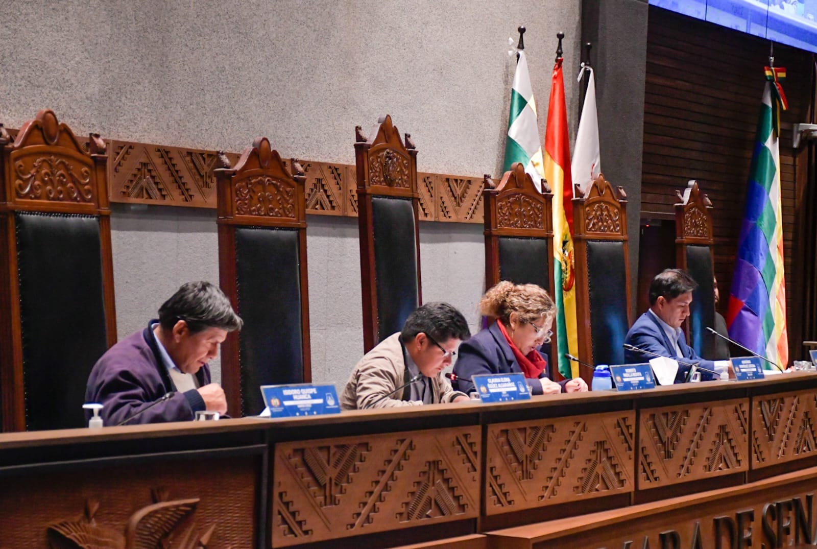 Gobierno garantiza más de Bs 12.646 millones para construcción y equipamiento de 56 hospitales