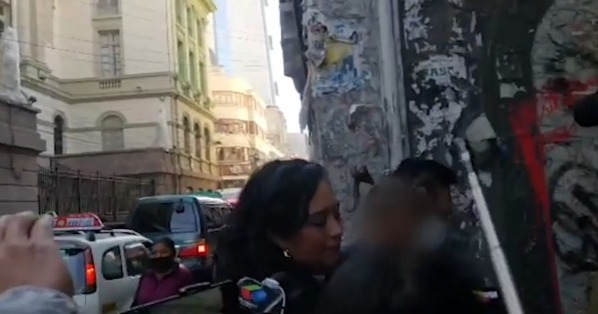 Testigo clave del caso “coimas millonarias” se defenderá en libertad y en calidad de sindicada