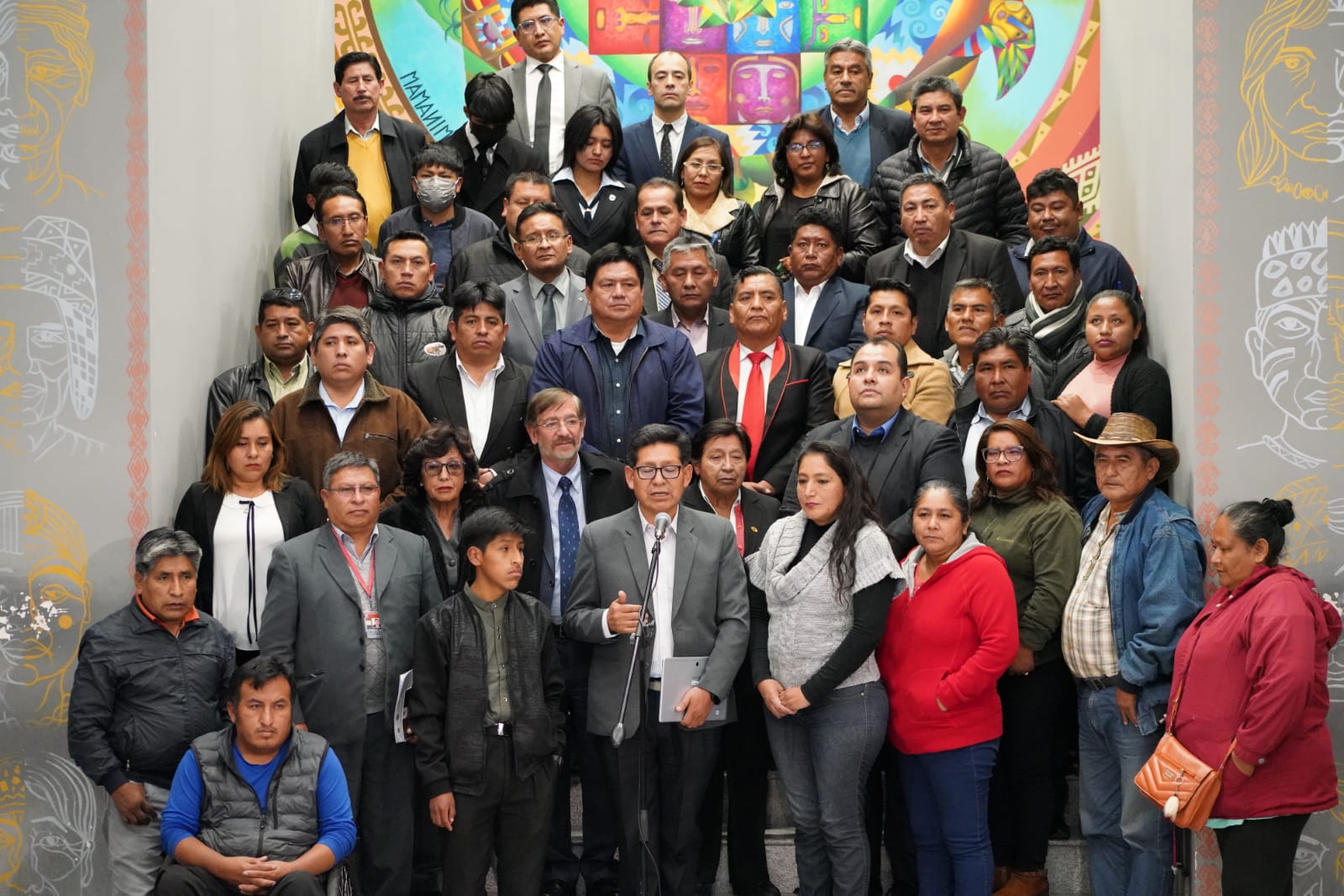 Consejo de la Niñez forma comisión multidisciplinaria para definir acciones contra la violencia en unidades educativas