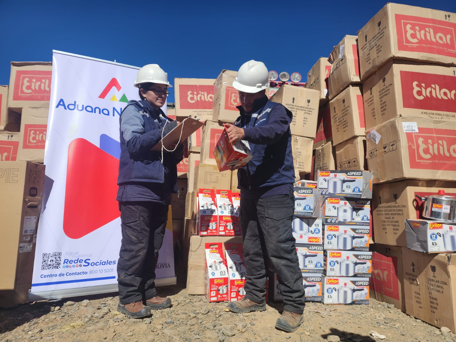 Allanan una vivienda en El Alto y comisan artículos de cocina chinos de contrabando