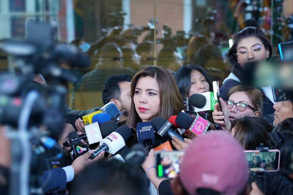 Viceministra Alcón: Del Castillo cumple funciones y la decisión sobre su censura la tomará Arce en su momento