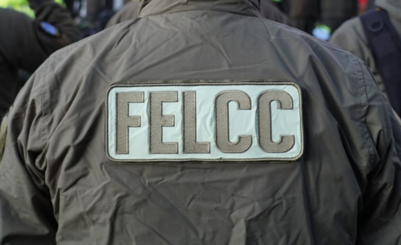 Aprehenden a pareja que trasladaba Bs 1,6 millones y $us 200.000 ilegalmente por Desaguadero