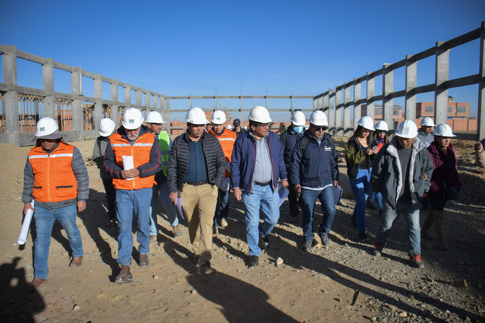 Construcción de la planta de acopio y transformación de papa en El Alto tiene 30% de avance