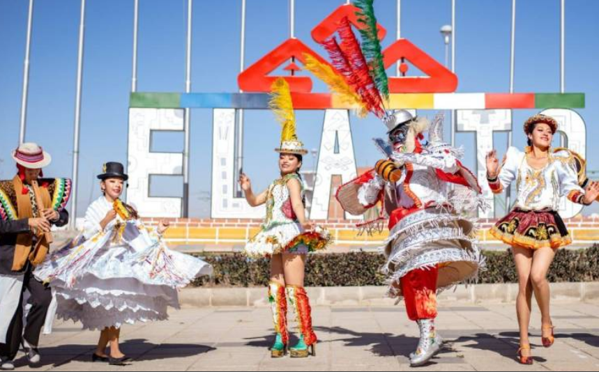 Danzarines y músicos de más de 40 fraternidades folclóricas cumplirán su promesa a la Virgen del Carmen