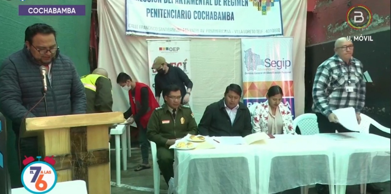Inician campaña de entrega de certificados de nacimiento y carnetización en cárceles de Cochabamba