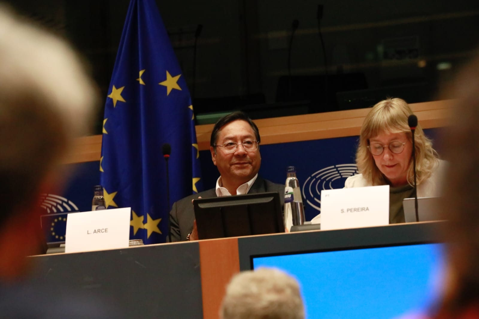 Arce destaca en la clausura de la Cumbre de los Pueblos la lucha de los bolivianos para defender la democracia