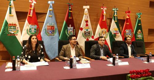 Mercado destaca que pisos ecológicos en La Paz son propicios para la industrialización