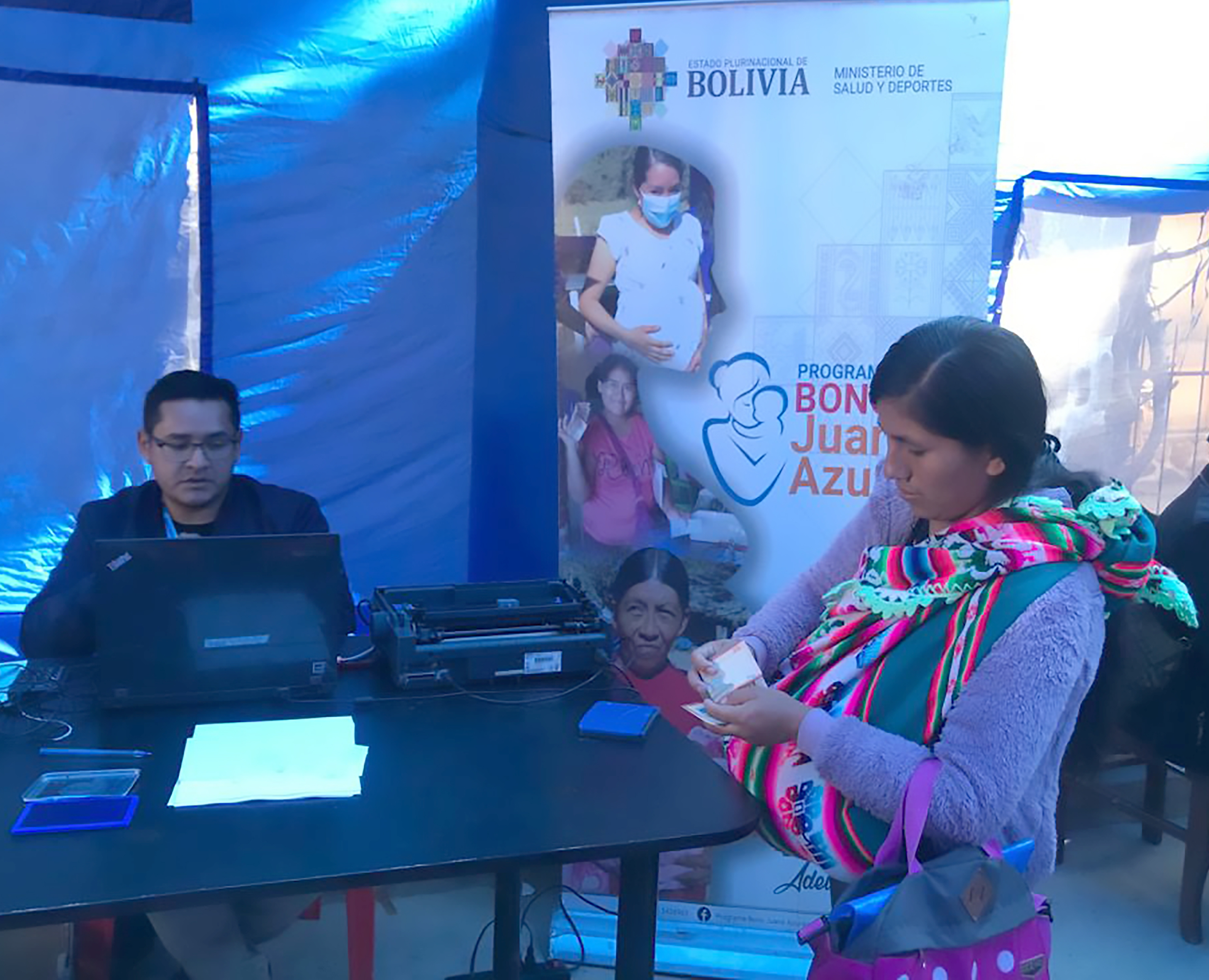 Brigadas móviles intersectoriales pagan en municipios distantes de La Paz, Cochabamba, Oruro y Chuquisaca el Bono Juana Azurduy