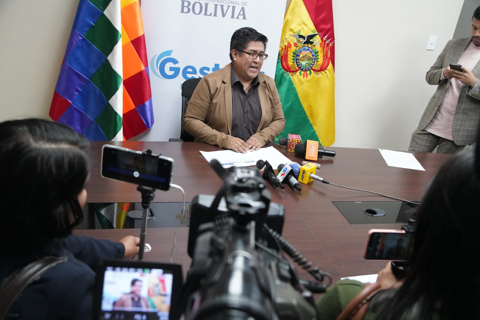 Síntesis restablece sistema y Gestora paga con normalidad renta a jubilados