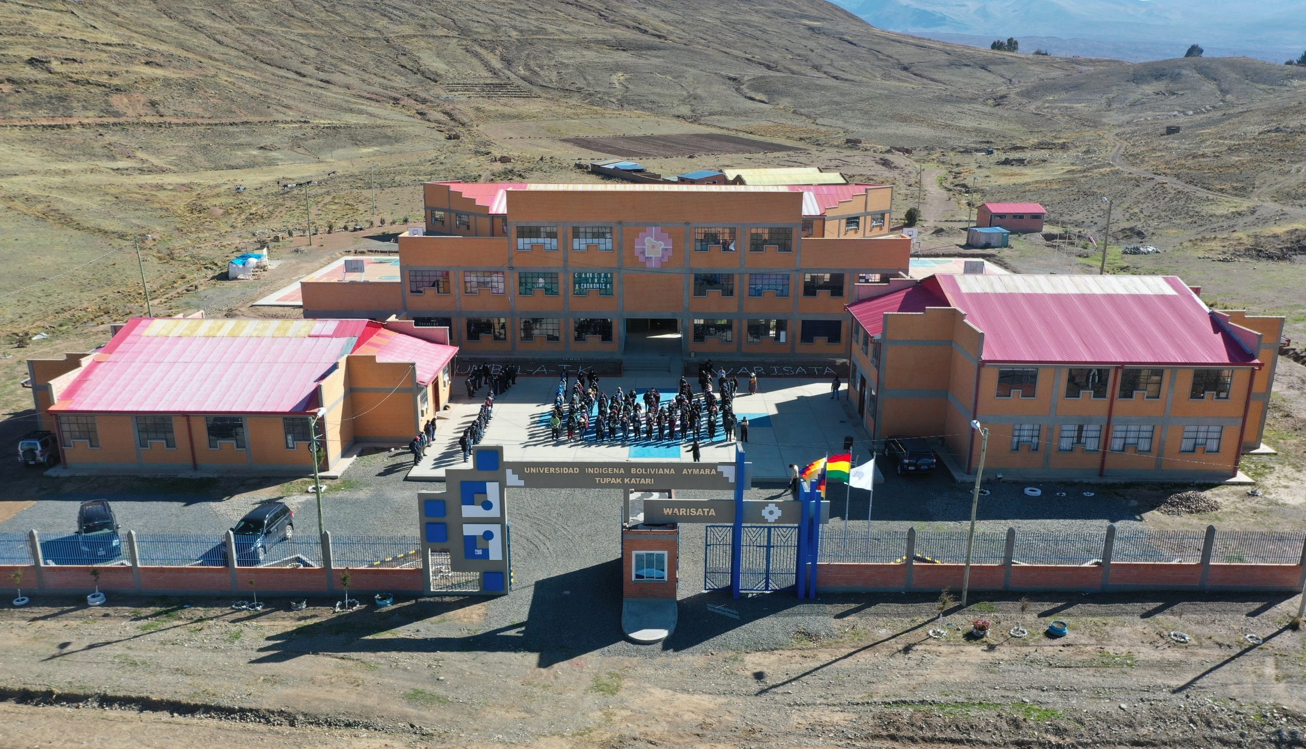 Universidades indígenas Tupak Katari, Casimiro Huanca y Apiaguaiki Tüpa celebran sus 15 años de creación 