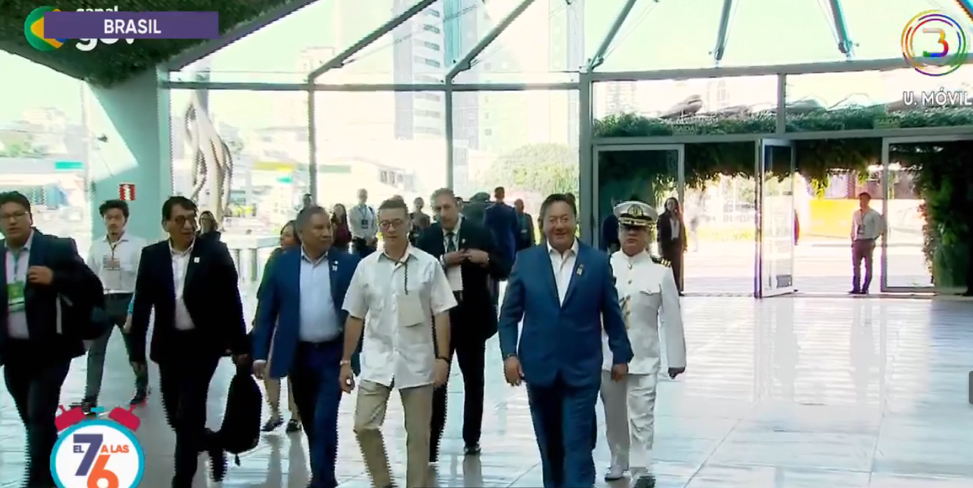 Presidente Luis Arce llega a la Cumbre de la Amazonía, en la ciudad brasileña de Belém