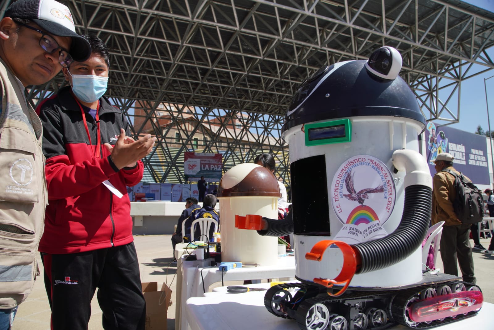 El First Global Bolivia “es la semilla de la tecnología en la juventud”