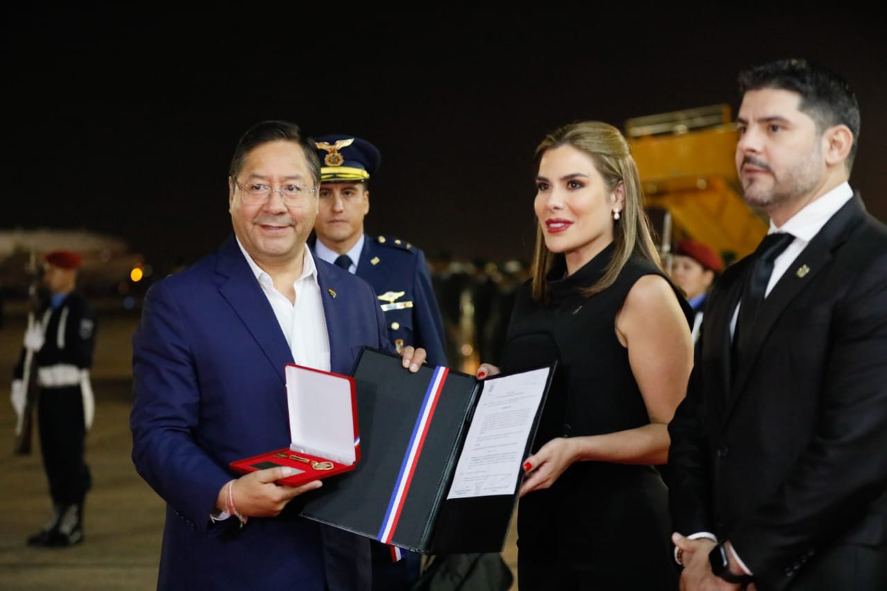 Arce aboga en Paraguay por la integración y asegura que Bolivia “está abierta a las relaciones con todos los países” 