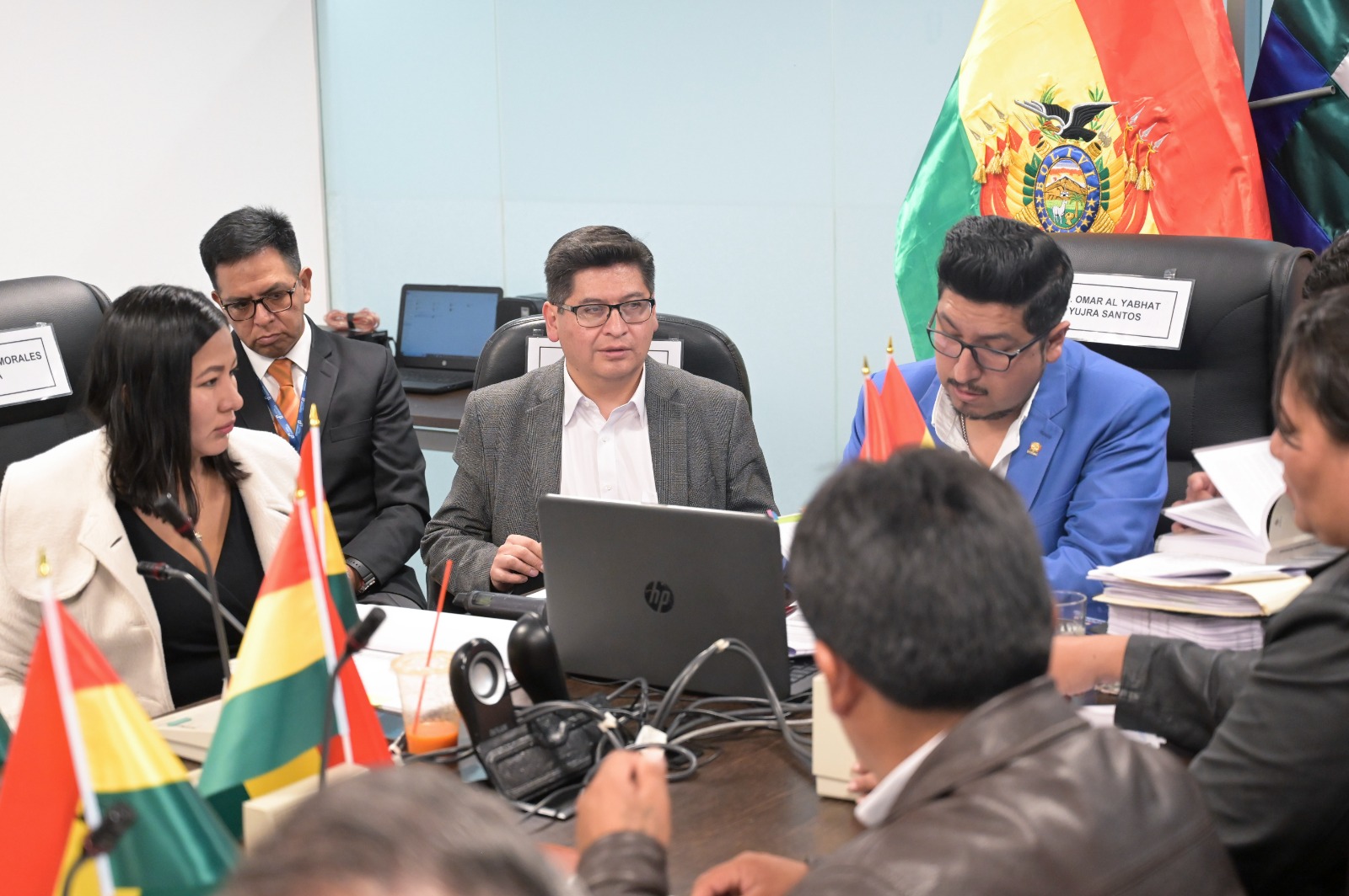 Informe Oral del Ministro de Economía fue suspendido por ausencia del diputado solicitante