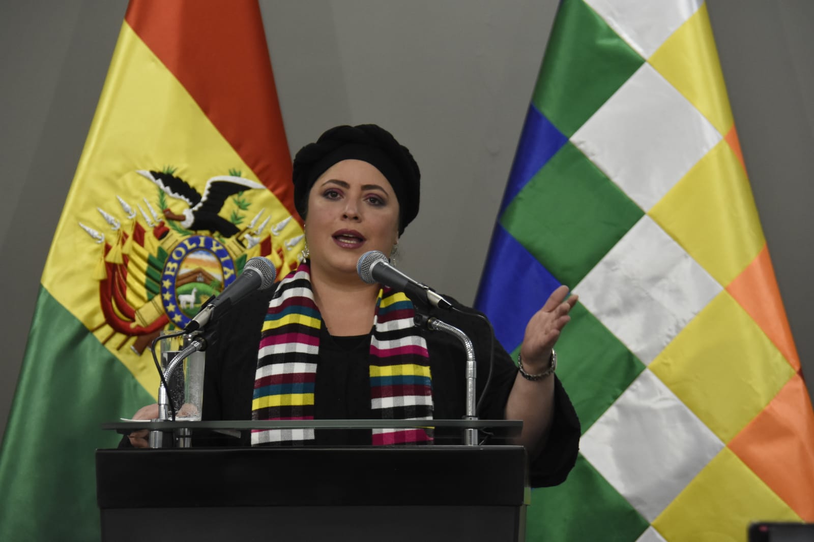 Gobierno rechaza acusaciones de Morales, responde que no hay “dedazo” y sí respeto a la vida orgánica de organizaciones sociales