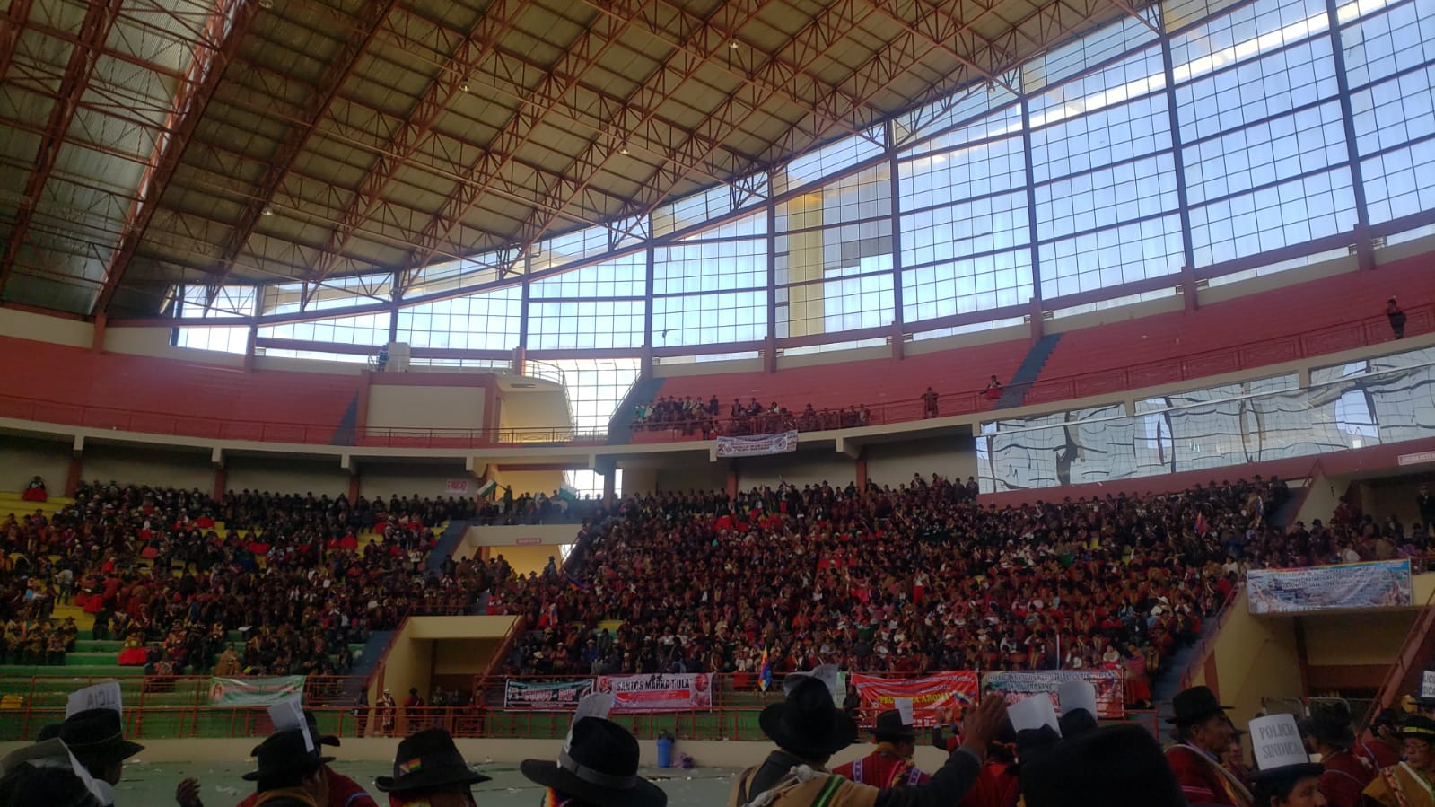 Dirigente revela que el presidente del presídium de la Csutcb fue amenazado con un arma de fuego