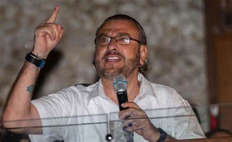 Rómulo Calvo es sentenciado a cuatro años de cárcel por “contratos lesivos al Estado” 