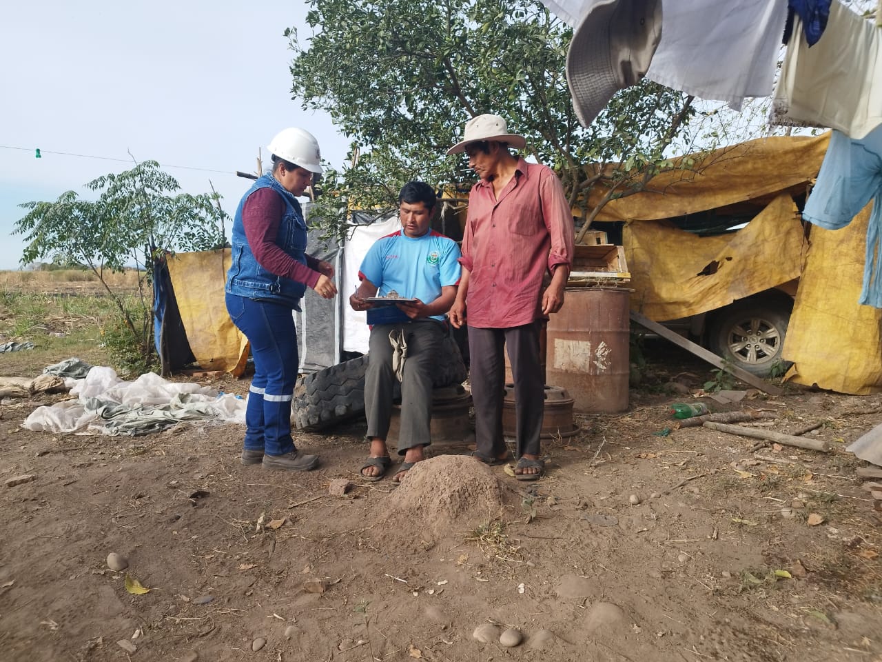 En Bermejo verifican incumplimiento de leyes sociales en campamentos de zafreros de caña de azúcar 