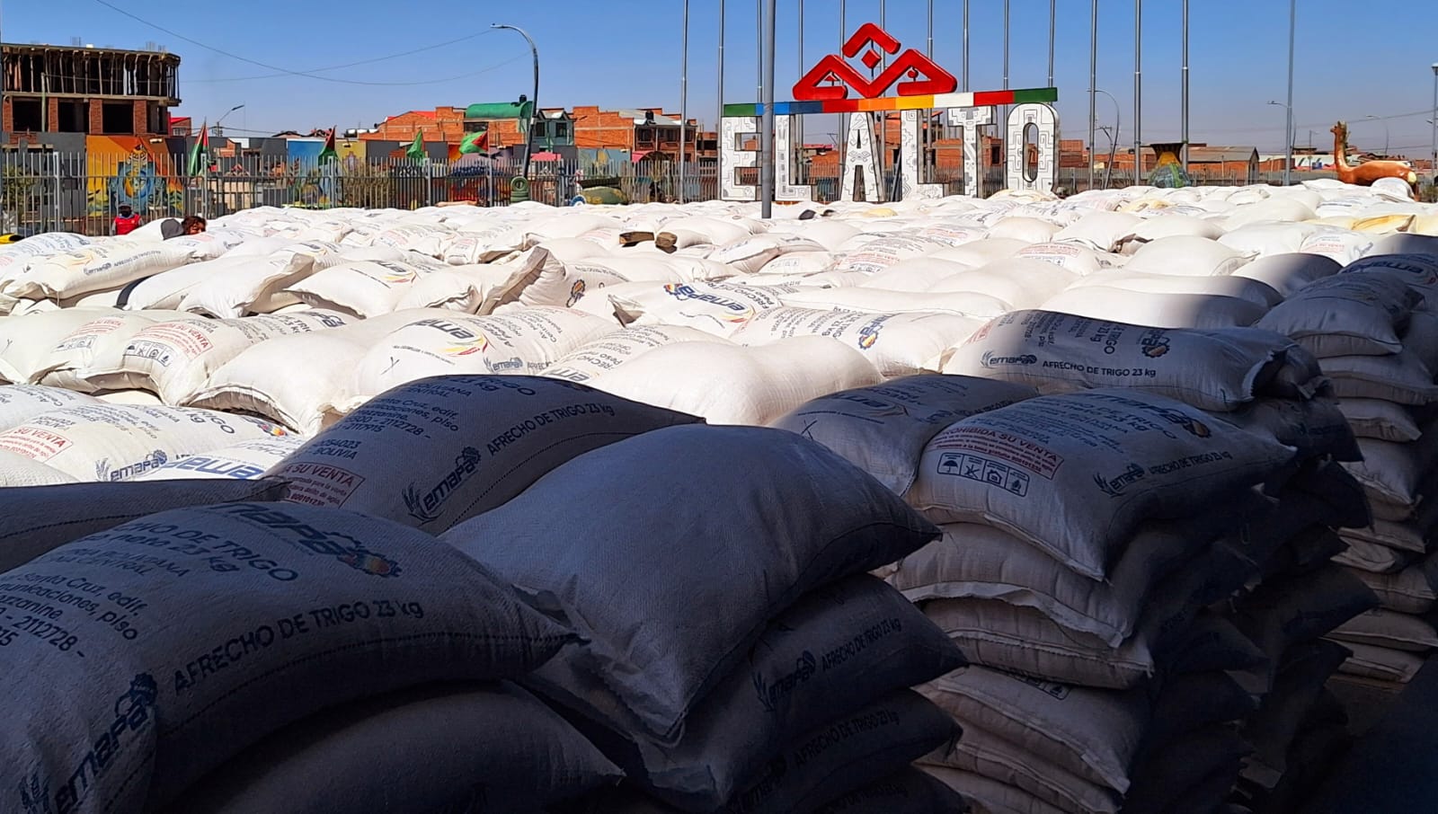 Familias afectadas por la sequía en El Alto reciben más de 264 toneladas de ayuda humanitaria