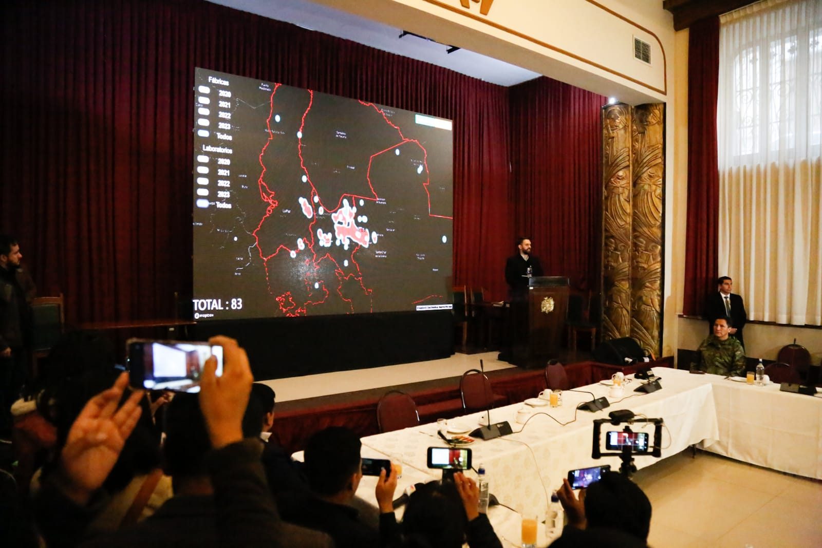 Del Castillo presenta mapa del narcotráfico en Bolivia, la mayor parte se encuentra en el Chapare