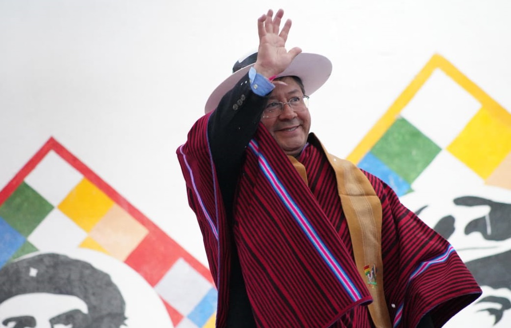 Arce plantea poner en agenda de los diferentes subgobiernos la problemática del agua