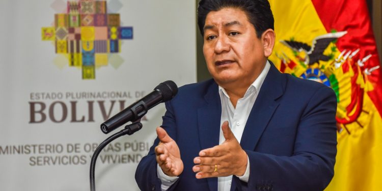 Montaño denuncia que desde la gobernación cruceña se dio paso a urbanizaciones clandestinas en el tramo Las Cruces – Buena Vista 