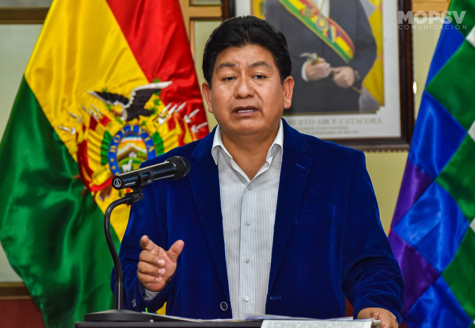 Ministro acusa a la Gobernación cruceña de no querer la vía Buena Vista - Las Cruces, los convoca a una última reunión