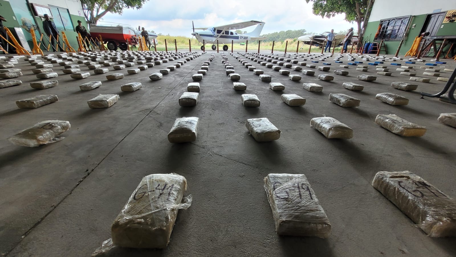 Bolivia coincide con cuatro países la necesidad de regionalizar la lucha contra el narcotráfico