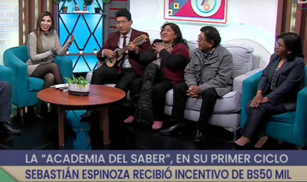 Ganador de la "Academia del Saber" dedica el triunfo a su madre y alienta a los jóvenes a vencer adversidades para cumplir sus objetivos