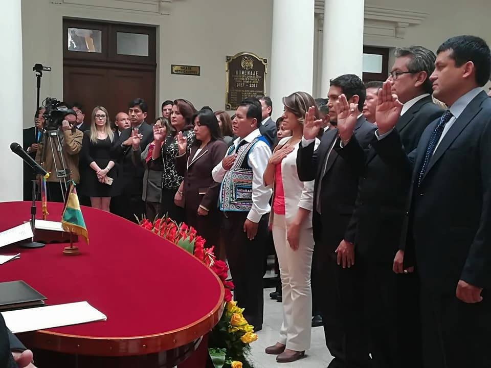 Expresidente y analista afirman que fin de mandato de magistrados no provocará vacío de poder